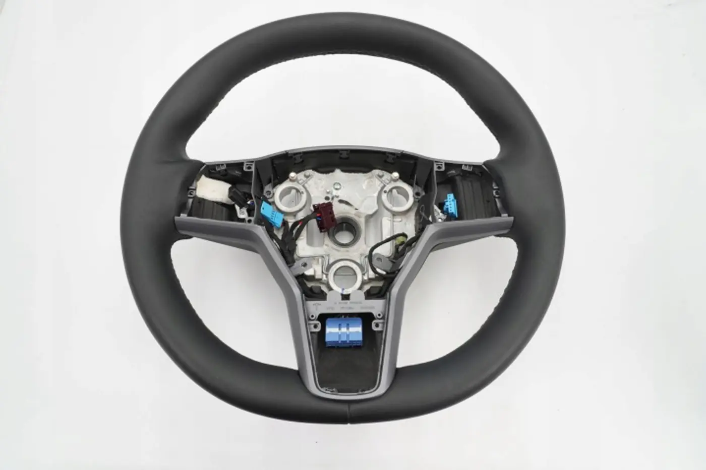 Руль к Tesla Model Y 2020