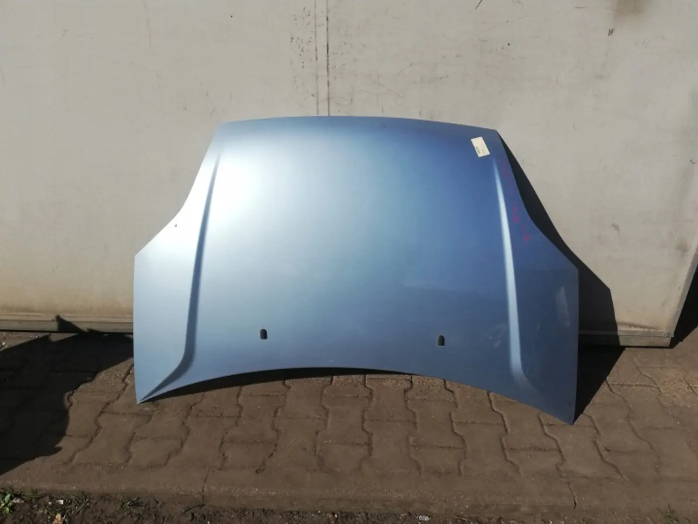 Капот к Ford Fiesta 2001