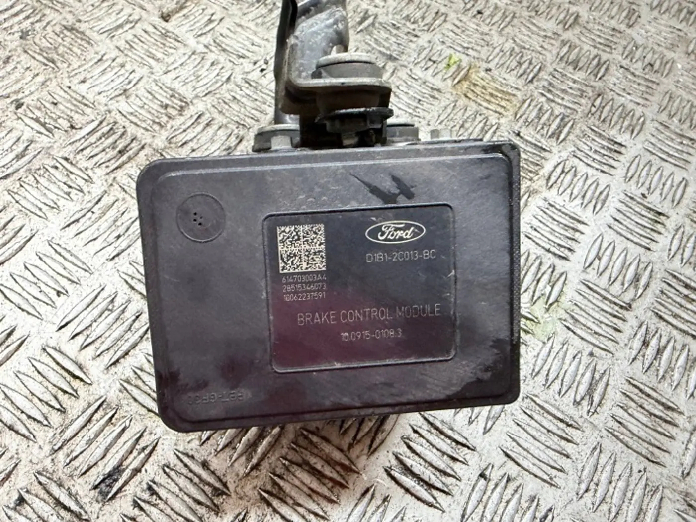 Блок ABS к Ford Fiesta 2001