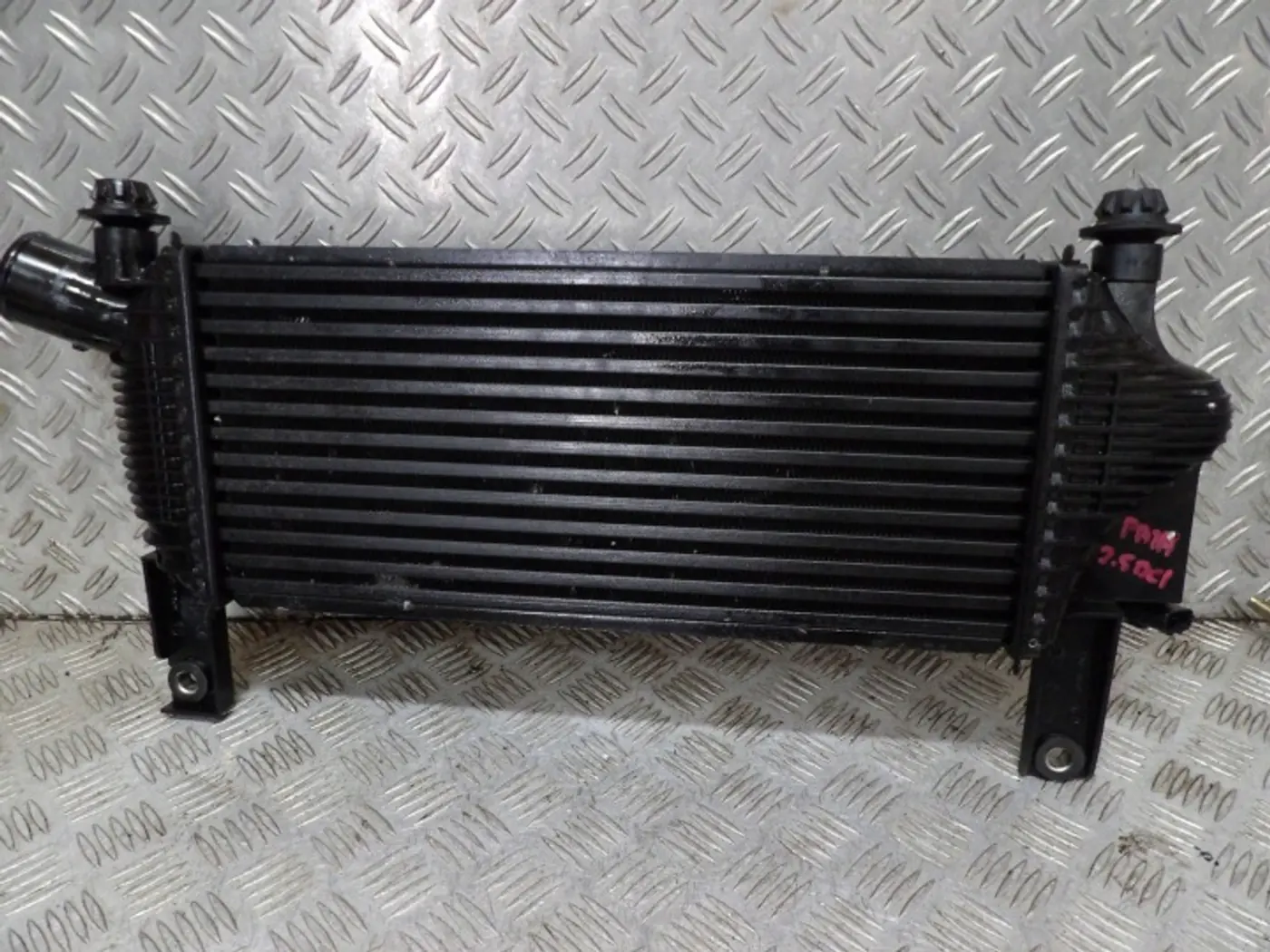 Интеркулер к Nissan Navara (Frontier) 2005