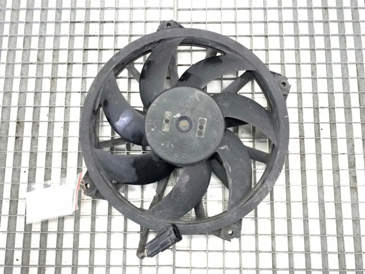 Вентилятор радиатора к DS 4 2015