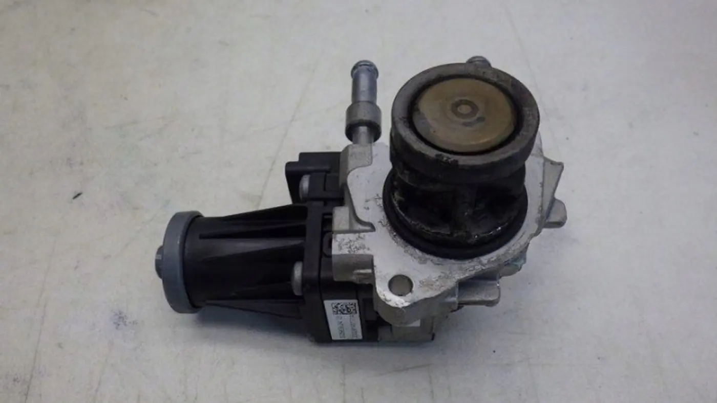 Клапан EGR к DS 5 2015