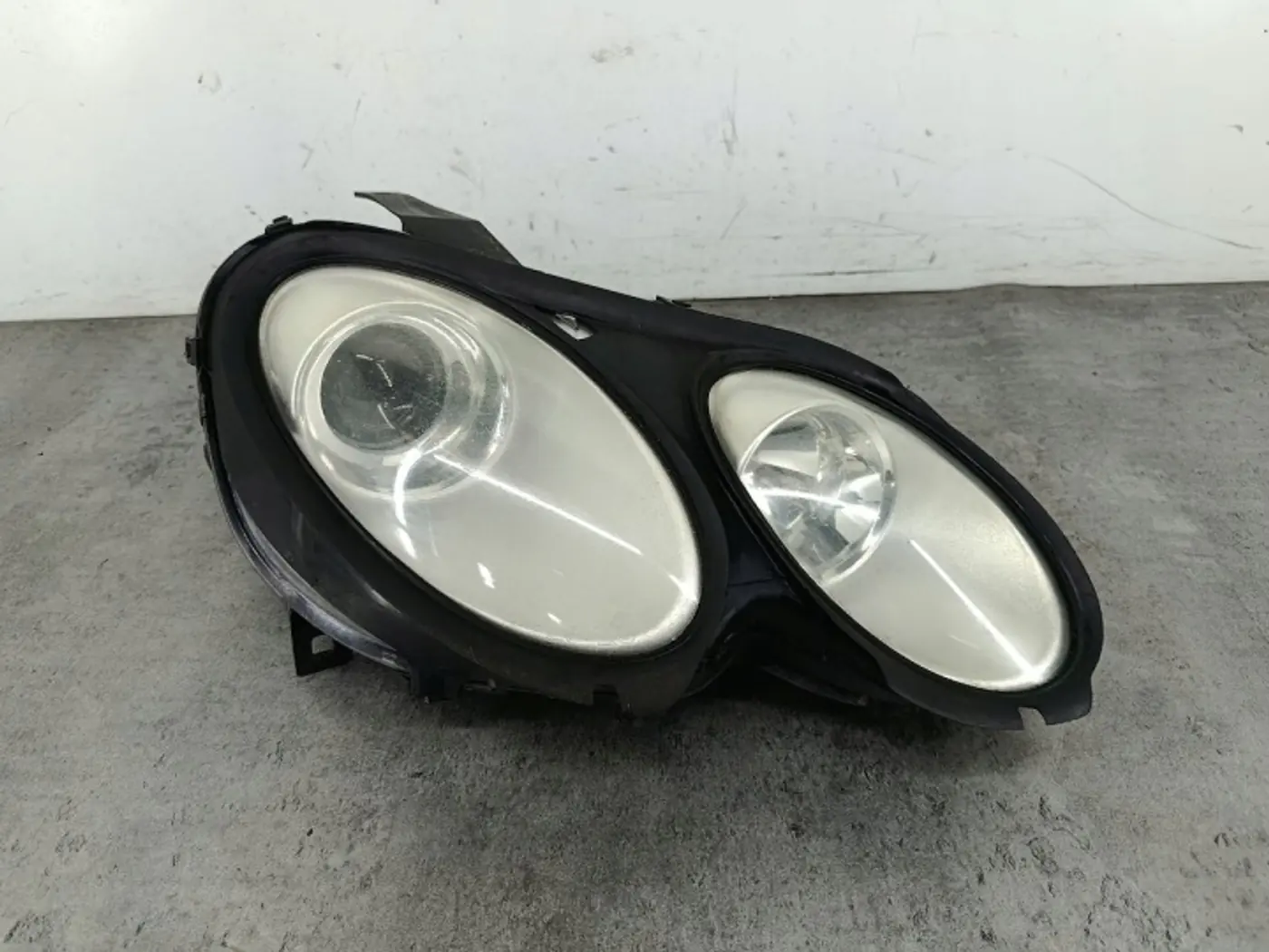 Фара правая к Smart Forfour 2004