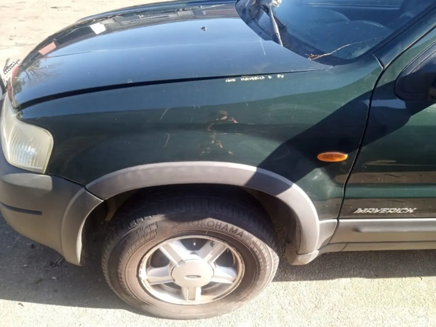 Крыло переднее левое к Ford Maverick 2000