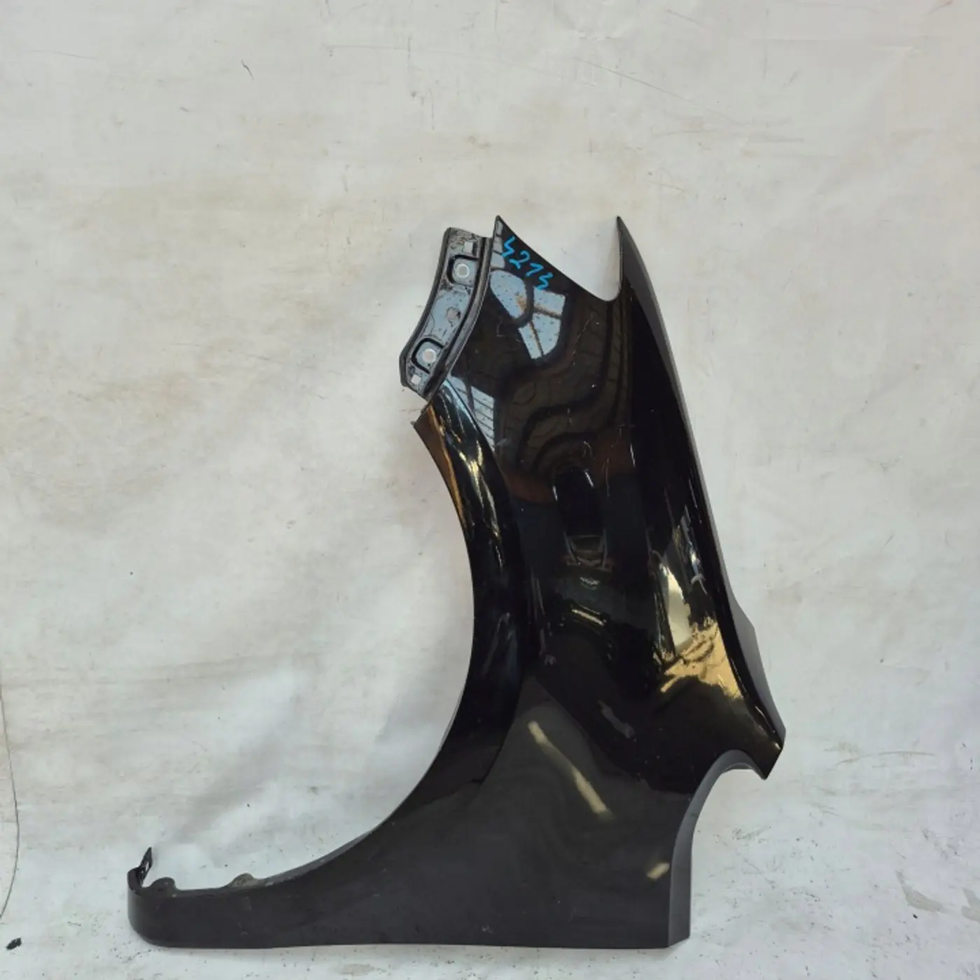 Крыло переднее левое к SEAT Alhambra 2010
