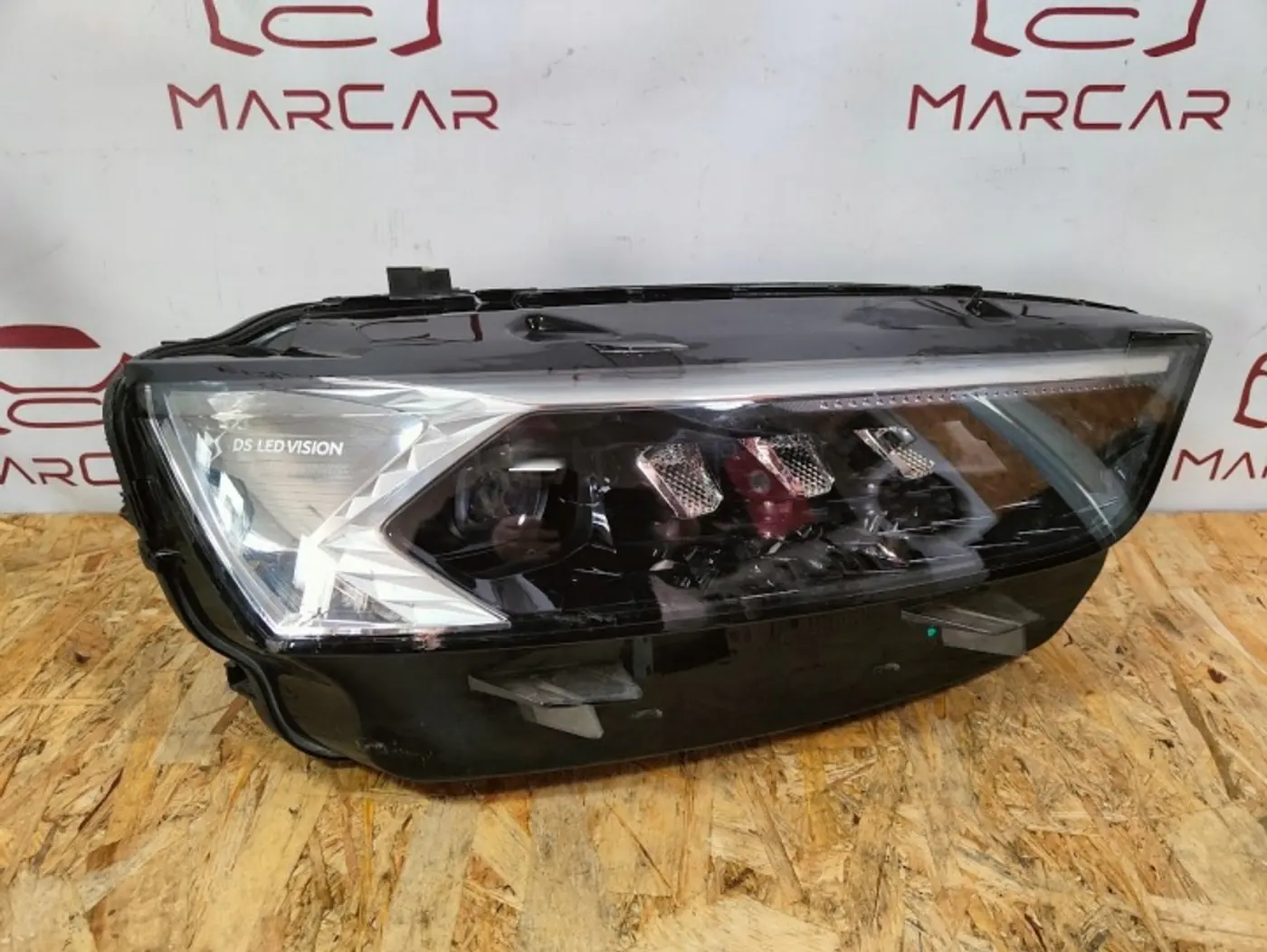 Фара правая к Citroen DS7 2017