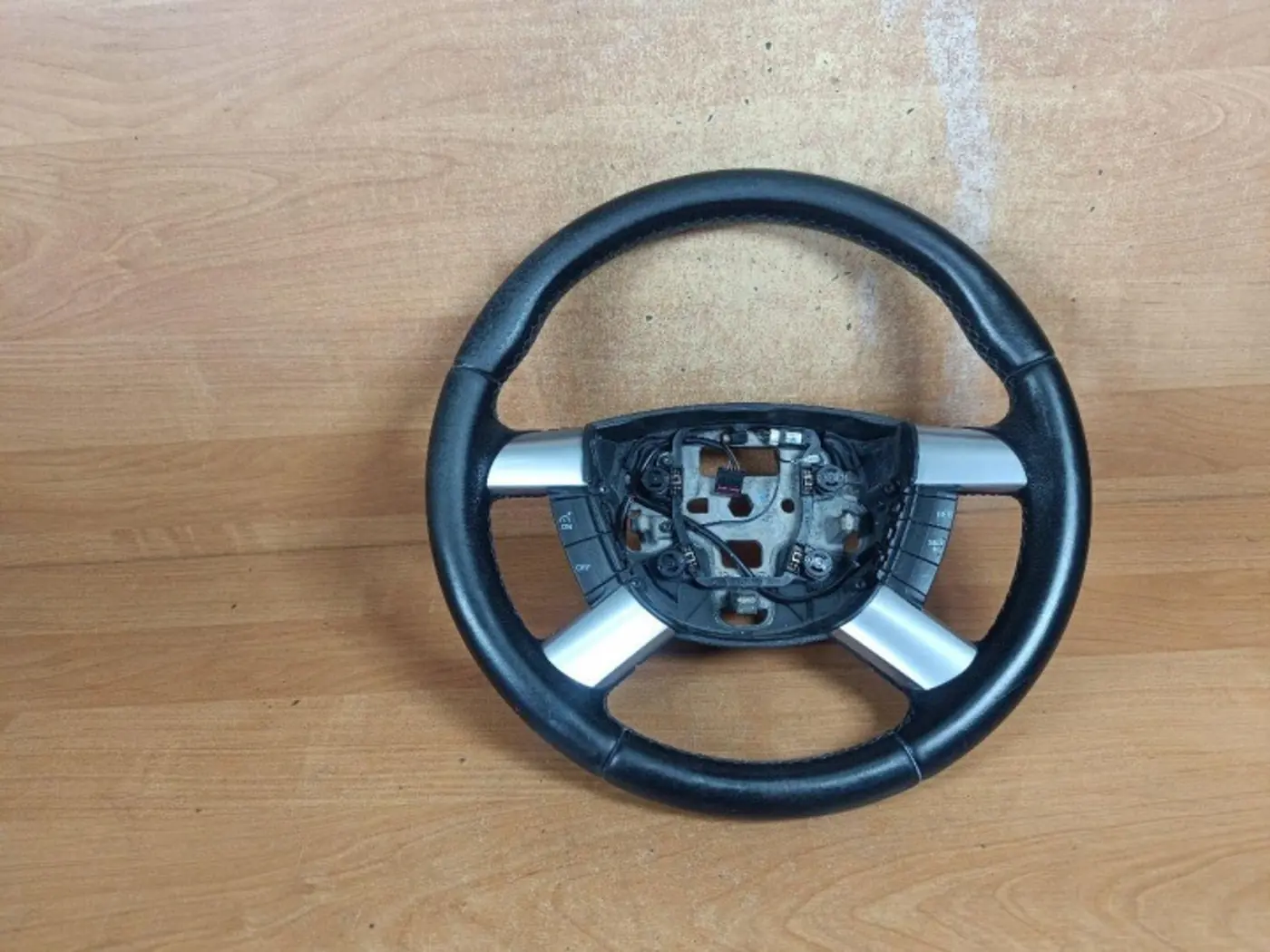 Руль к Ford C-MAX 2003