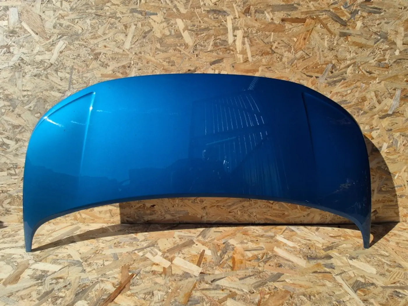 Капот к Volkswagen ID.4 2020