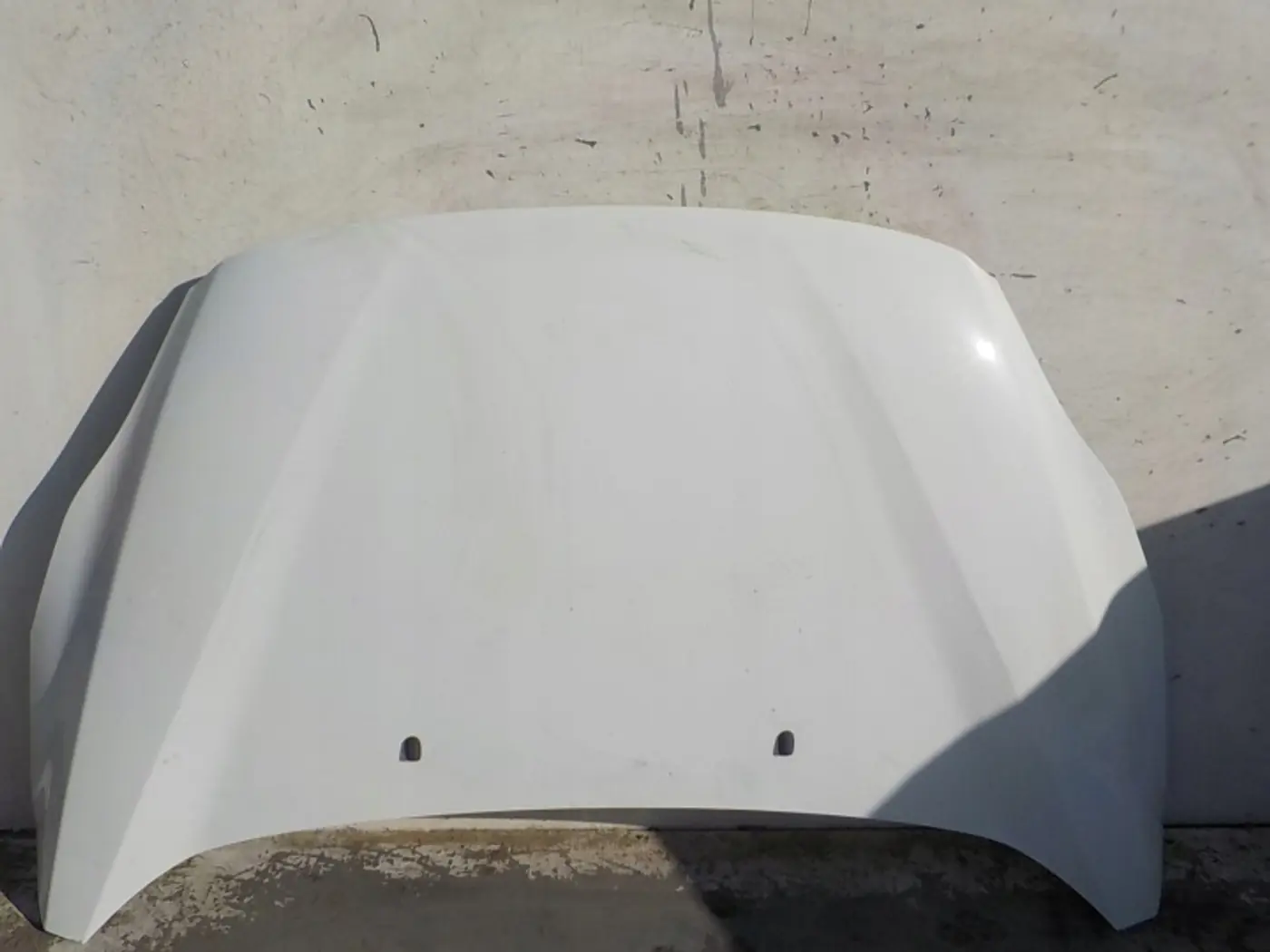 Капот к Ford C-MAX 2010