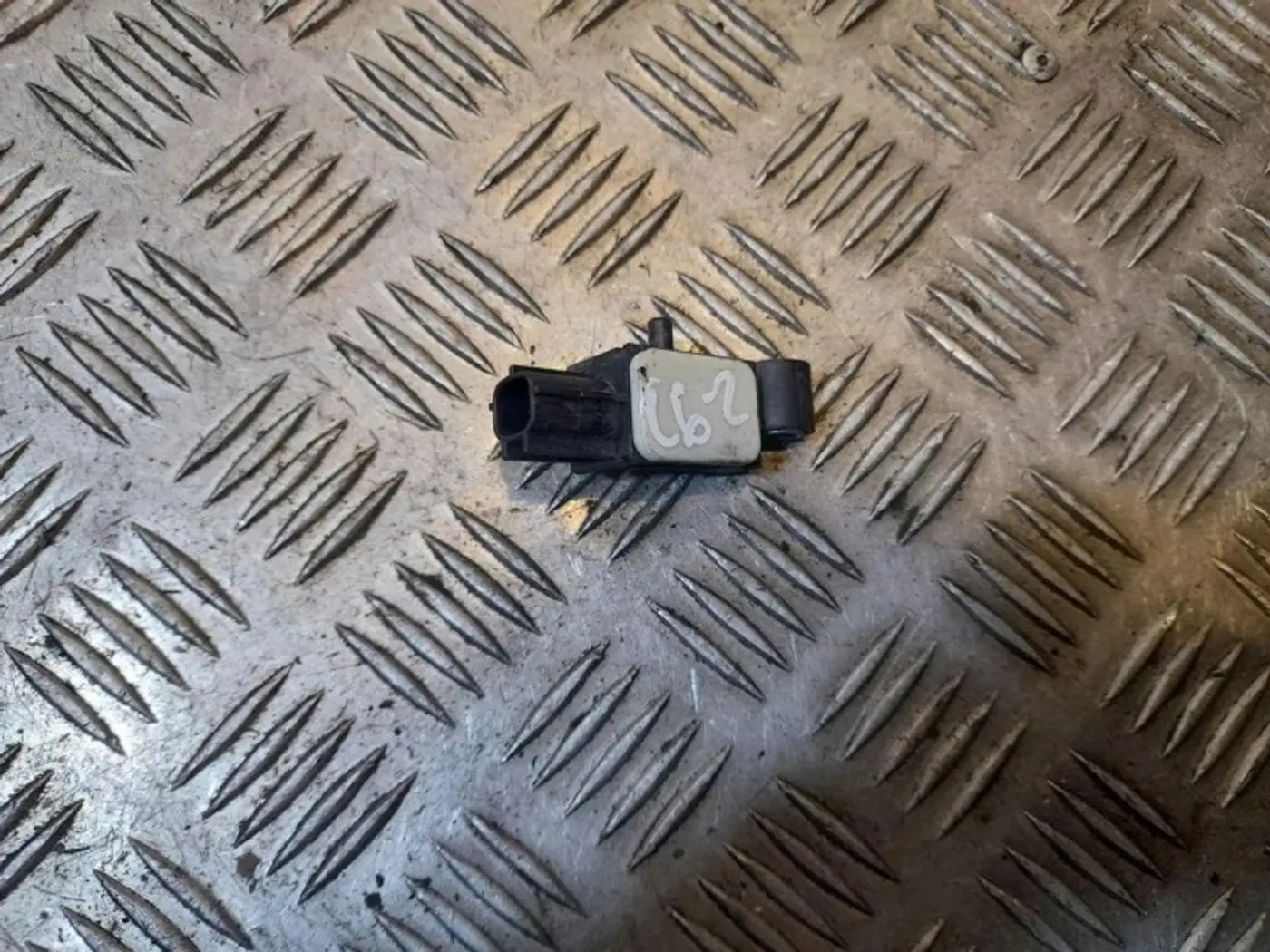 Датчик удара к Audi S6 2006