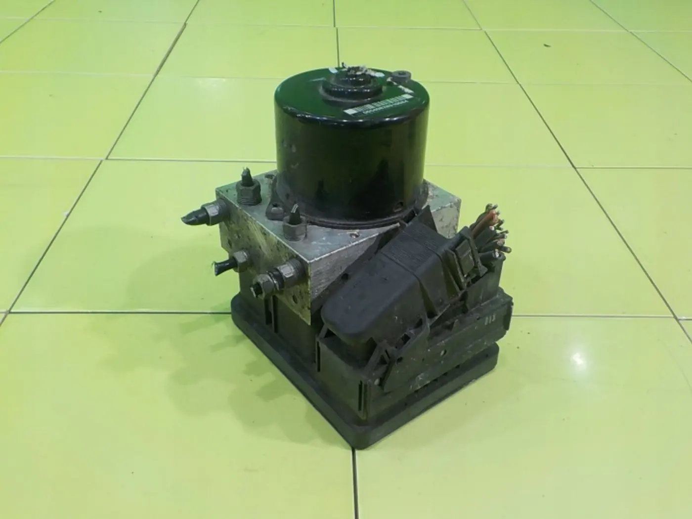Блок ABS к Ford Kuga 2008