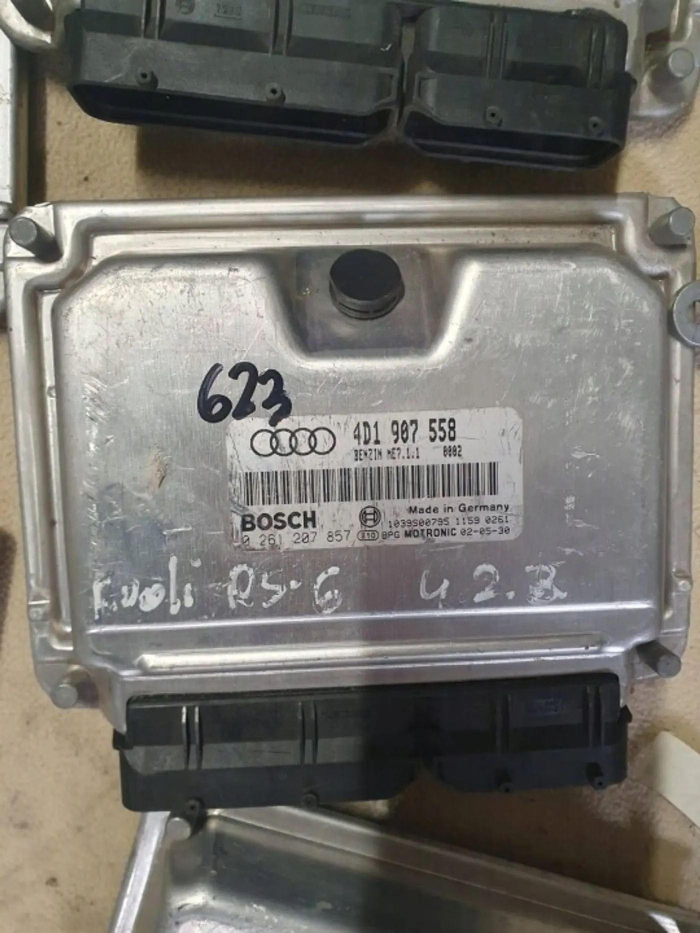 Блок управления двигателем к Audi RS 6 2002