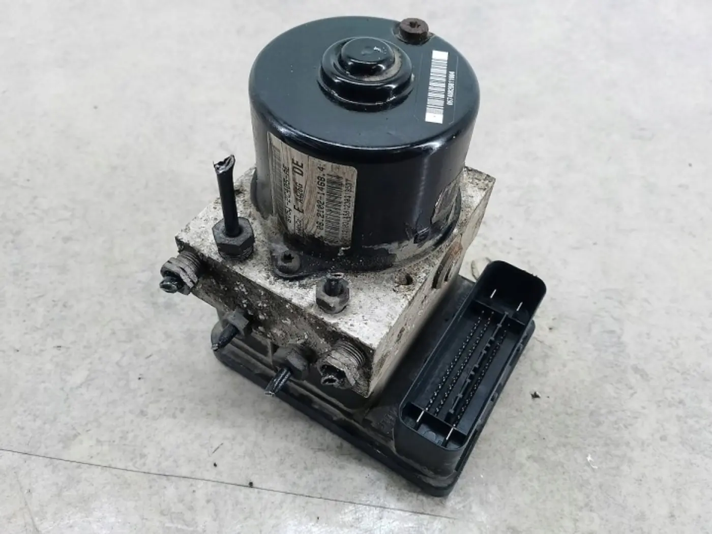 Блок ABS к Ford Fiesta 2001