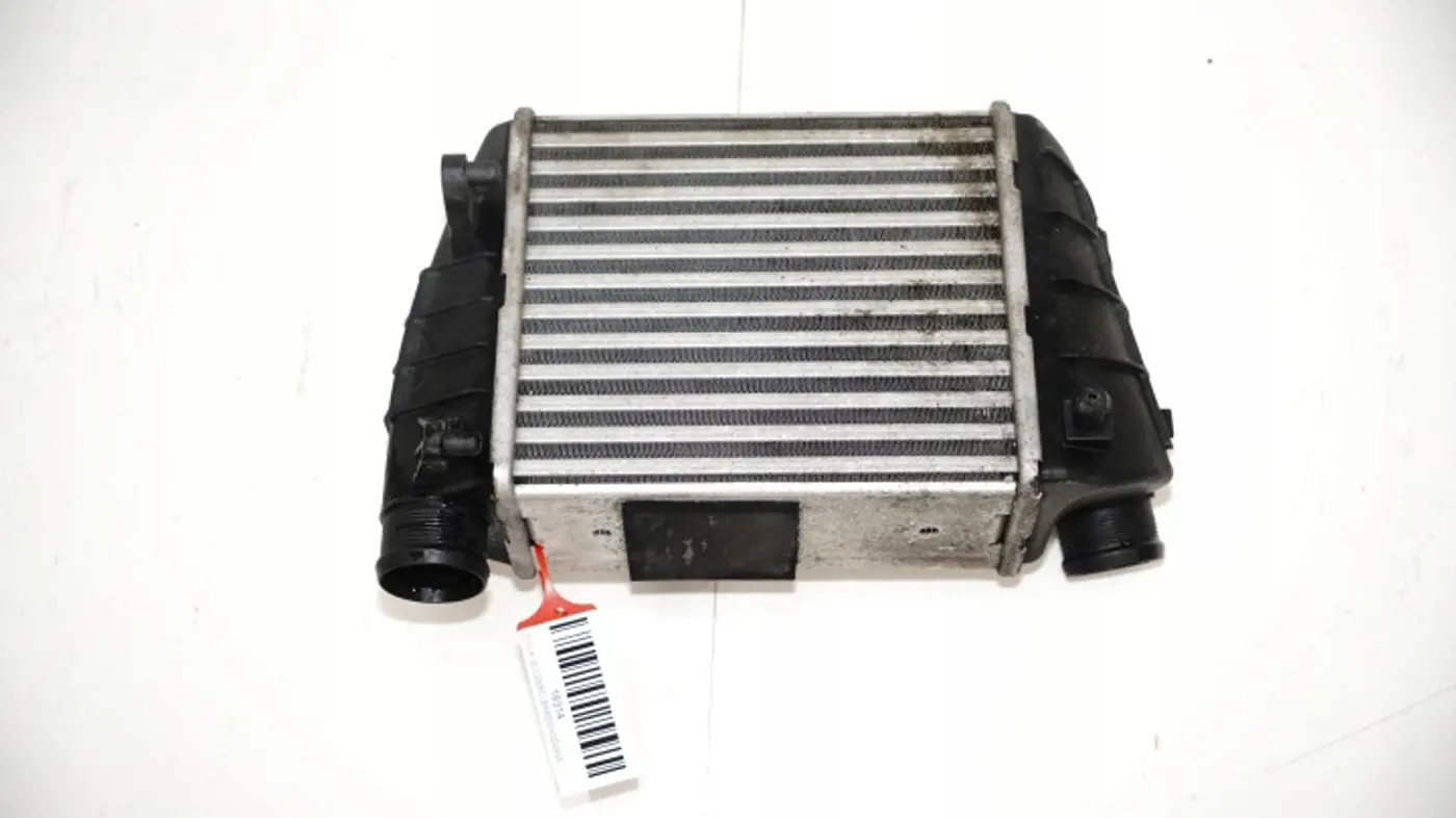 Интеркулер к Audi A4 2004