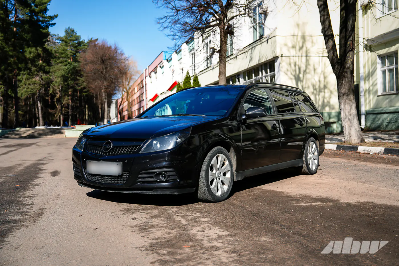 «По ощущениям сейчас там около 220 л.с.»: 15-летняя история Opel Vectra C