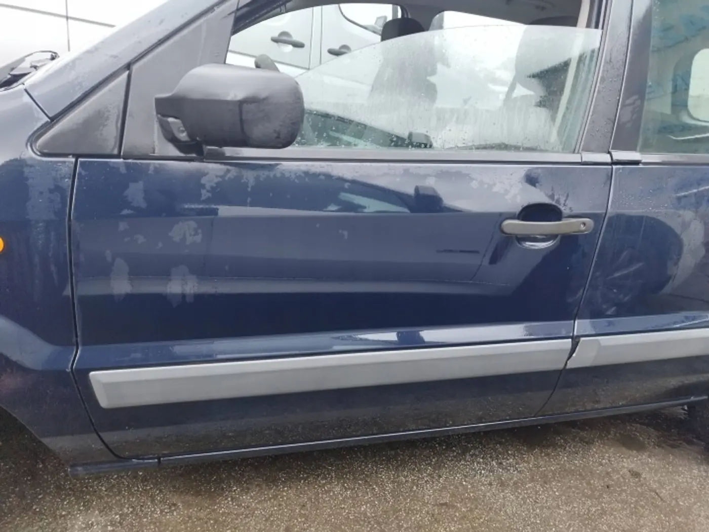 Дверь передняя левая к Ford Fusion 2005