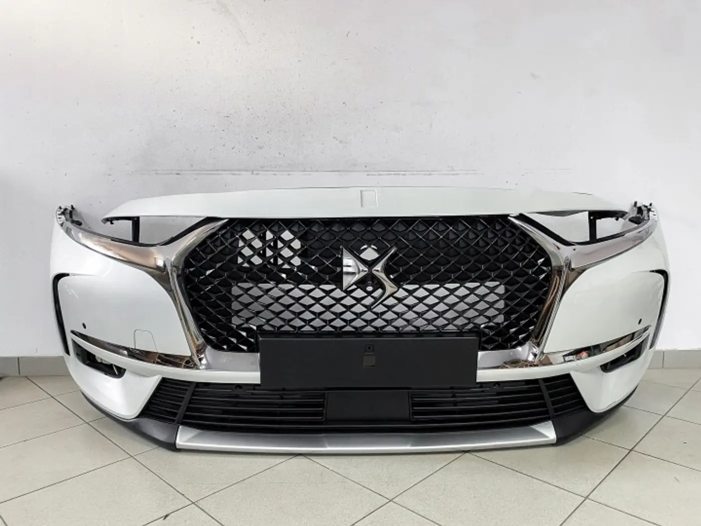 Бампер передний к Citroen DS7 2017