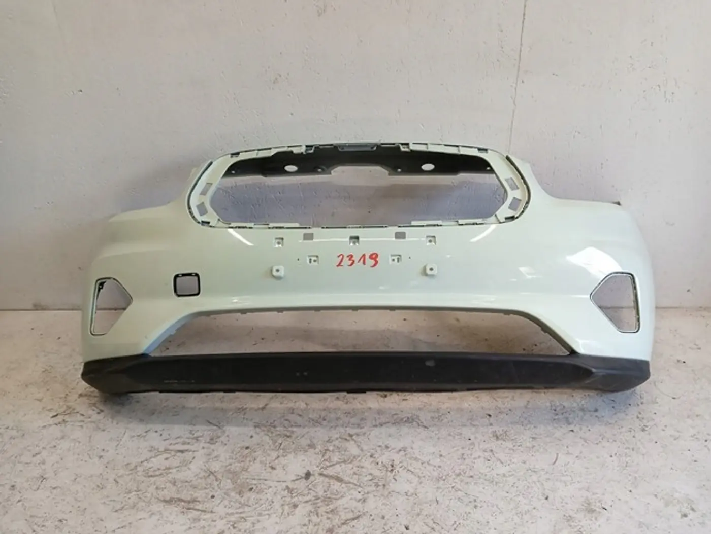 Бампер передний к Leapmotor T03 2020