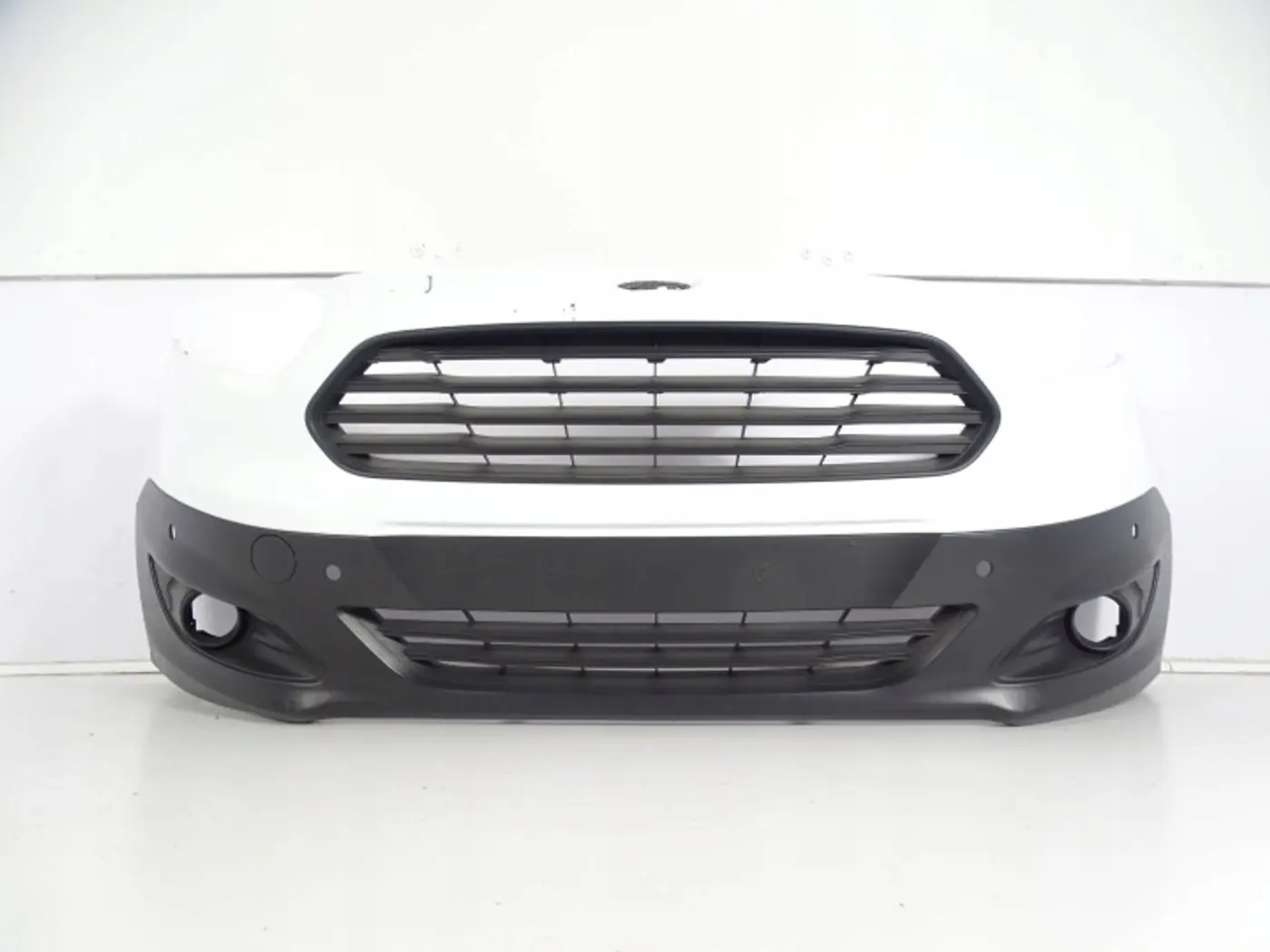 Бампер передний к Ford Transit 2014