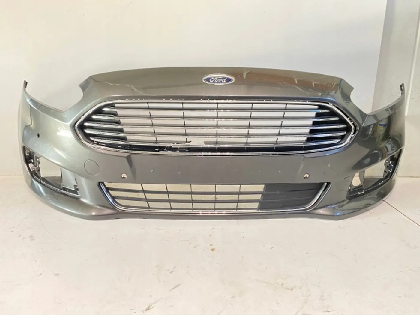 Бампер передний к Ford S-MAX 2015