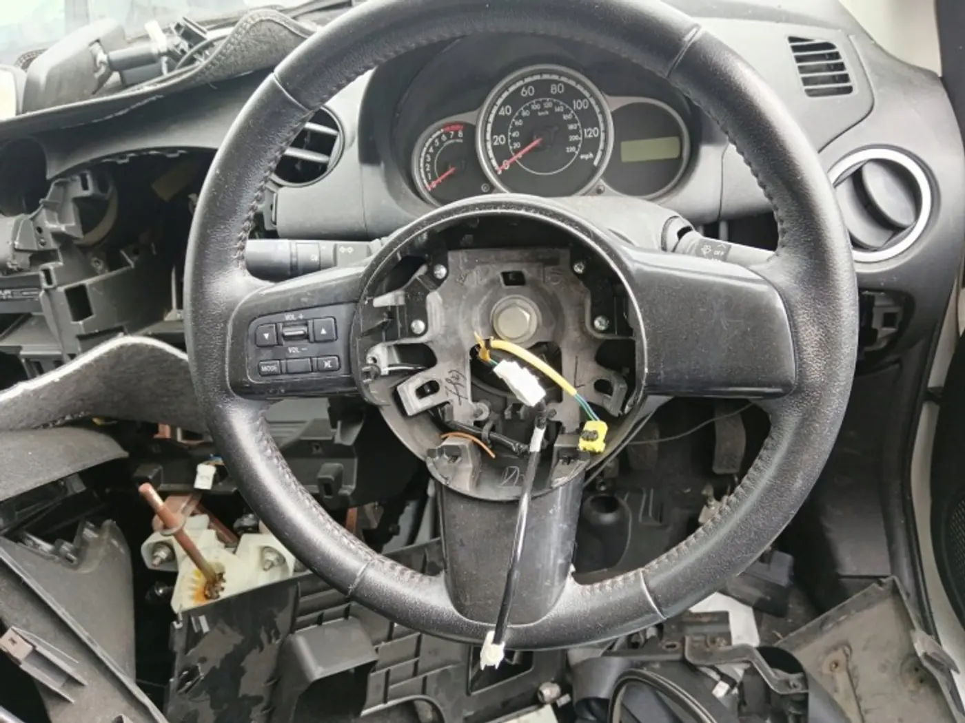 Руль к Mazda 2 2007