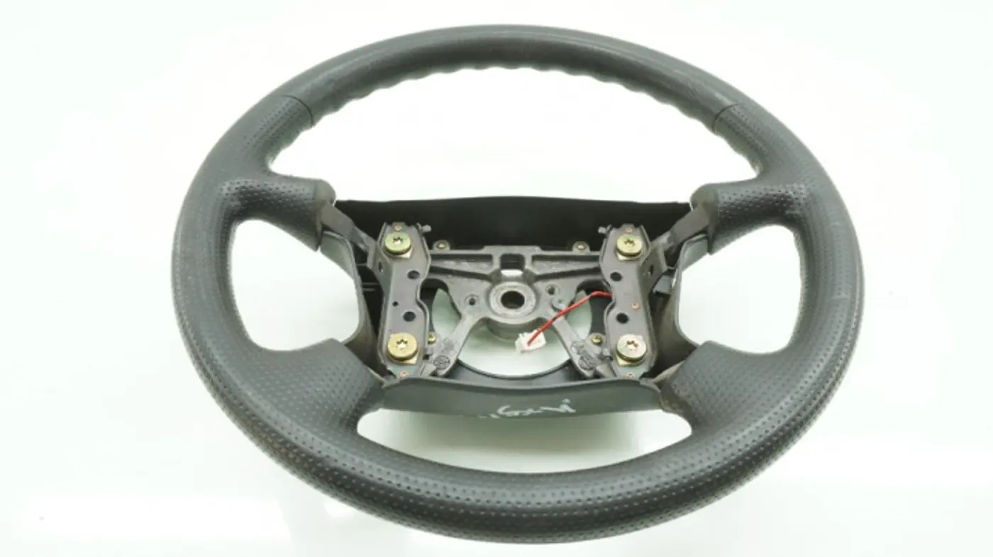 Руль к Mazda 2 2010