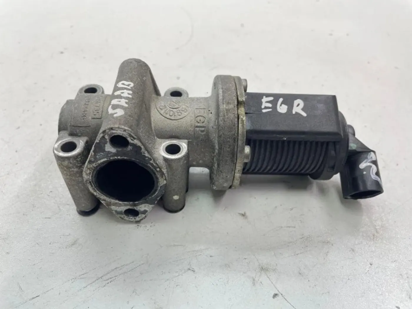 Клапан EGR к Saab 9-3 2002