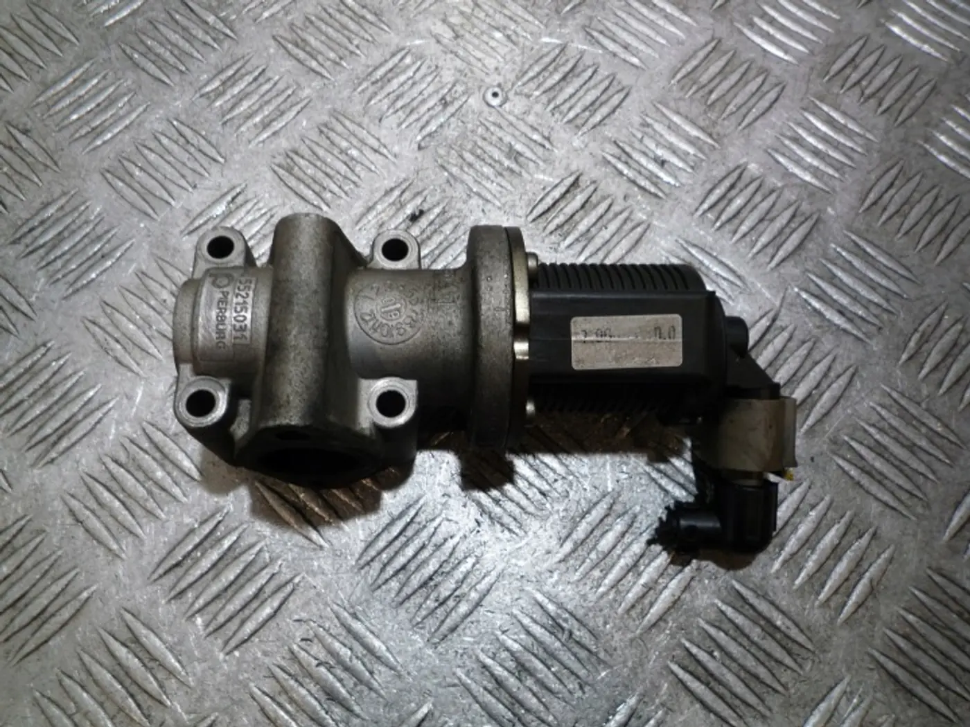 Клапан EGR к Saab 9-3 2002
