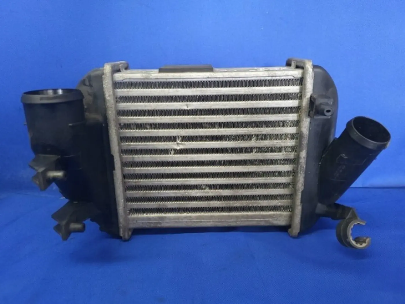 Интеркулер к Audi A4 2000