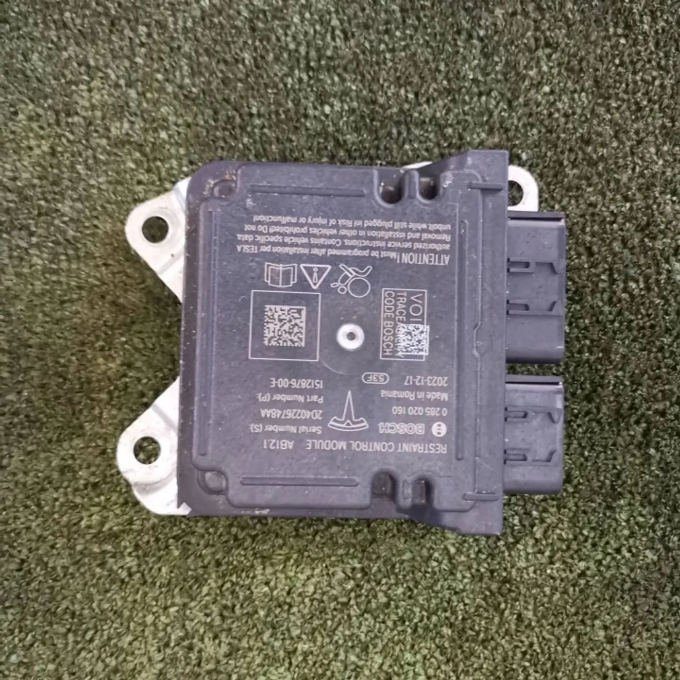 Блок AirBag к Tesla Model Y 2020