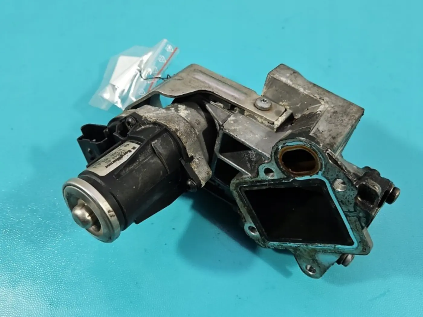 Клапан EGR к DS 4 2015