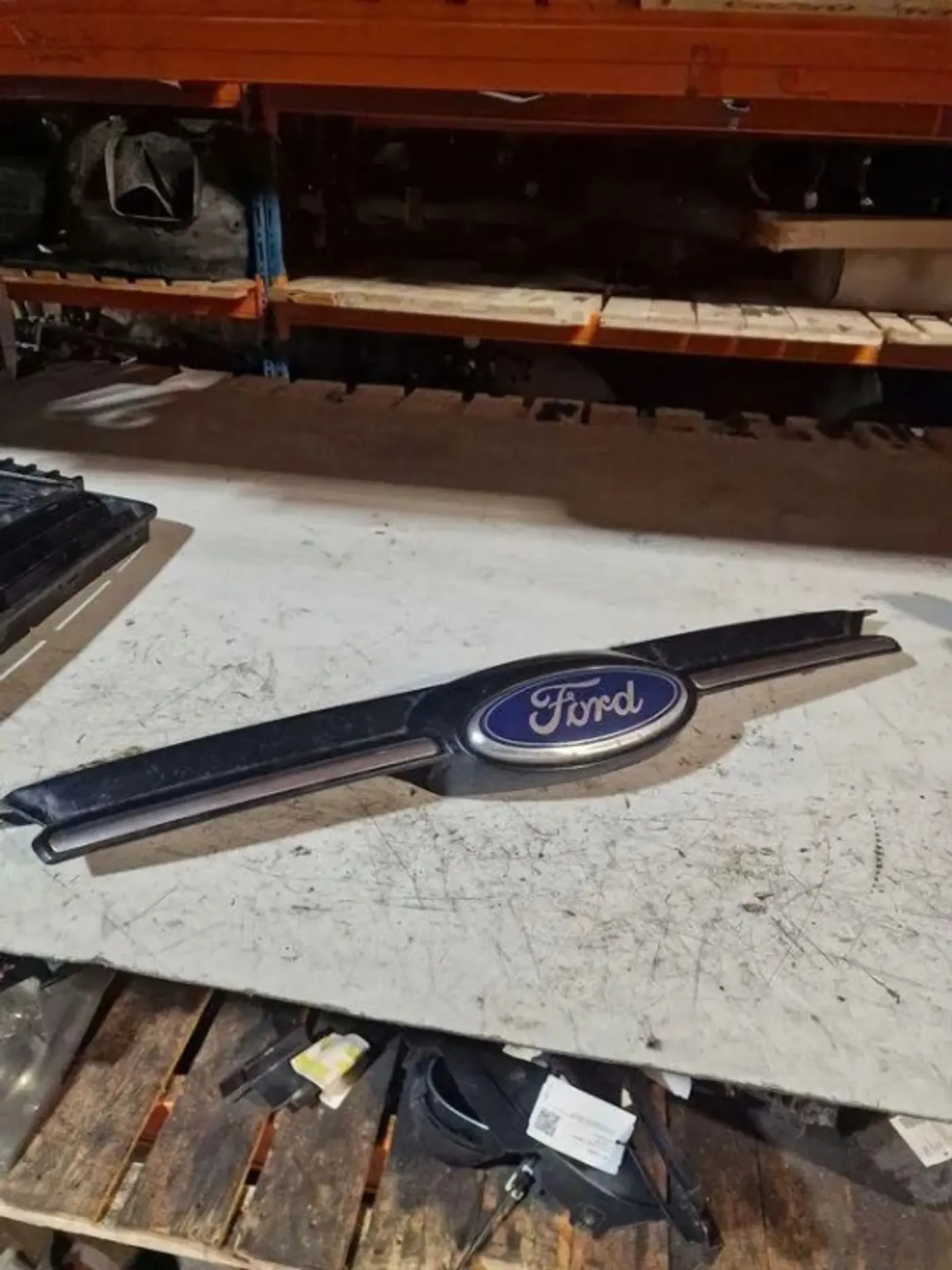 Решетка радиатора к Ford Focus 2005