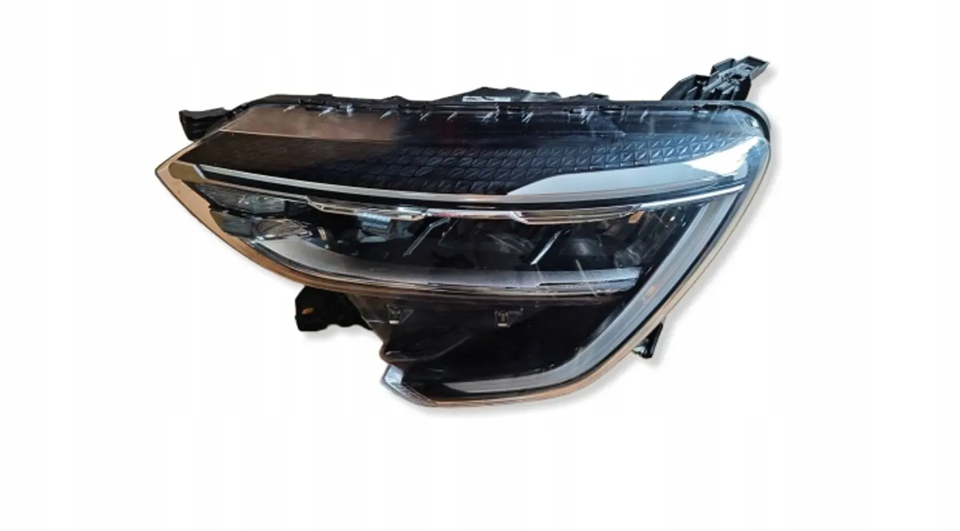 Фара левая к Renault Arkana 2019