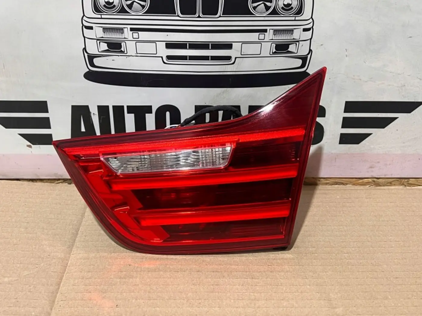 Фонарь задний правый к BMW M4 2014