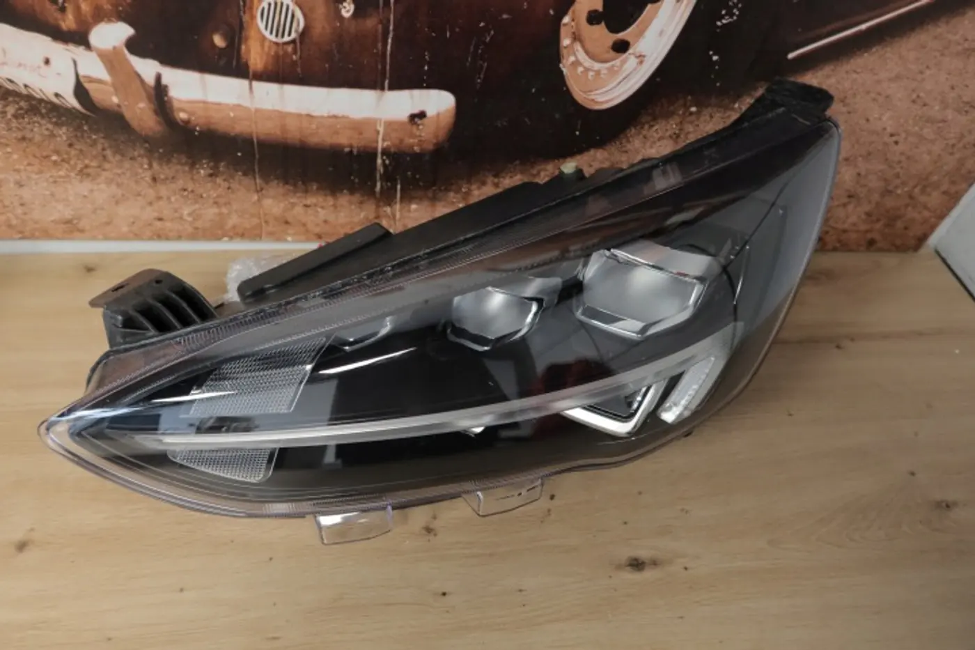 Фара левая к Ford Focus 2019