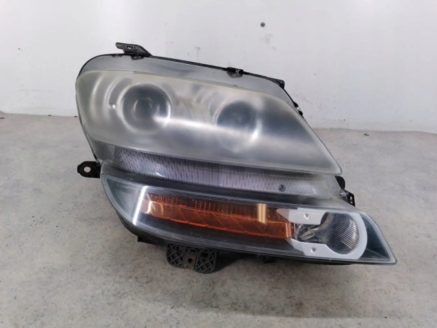 Фара правая к Fiat Ulysse 2002