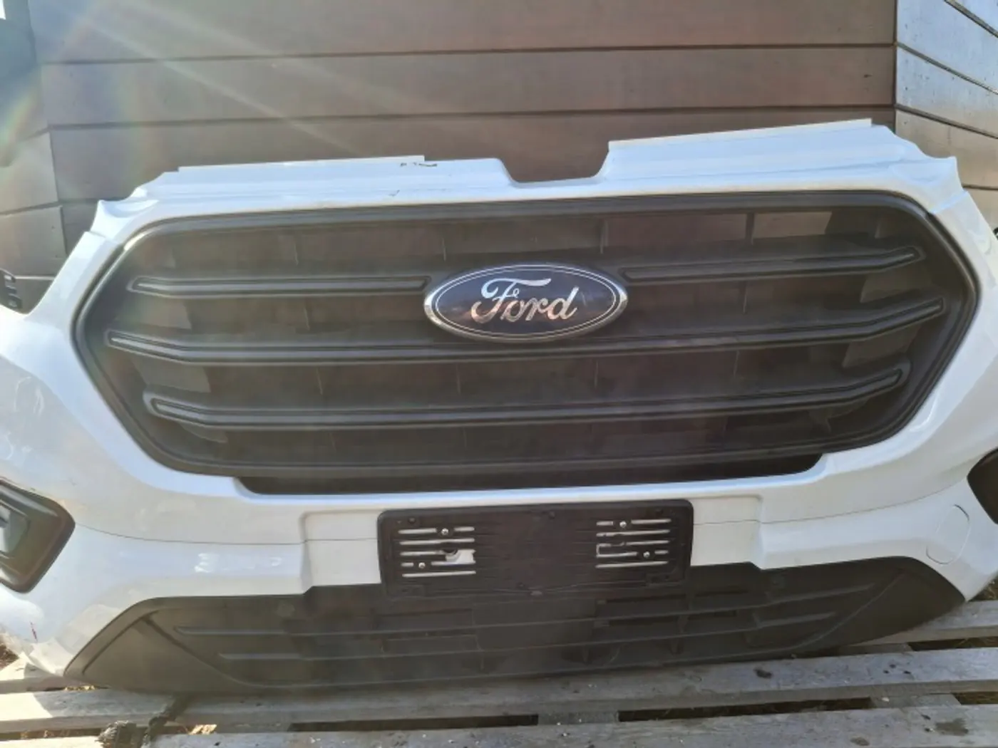 Бампер передний к Ford Transit Custom 2012