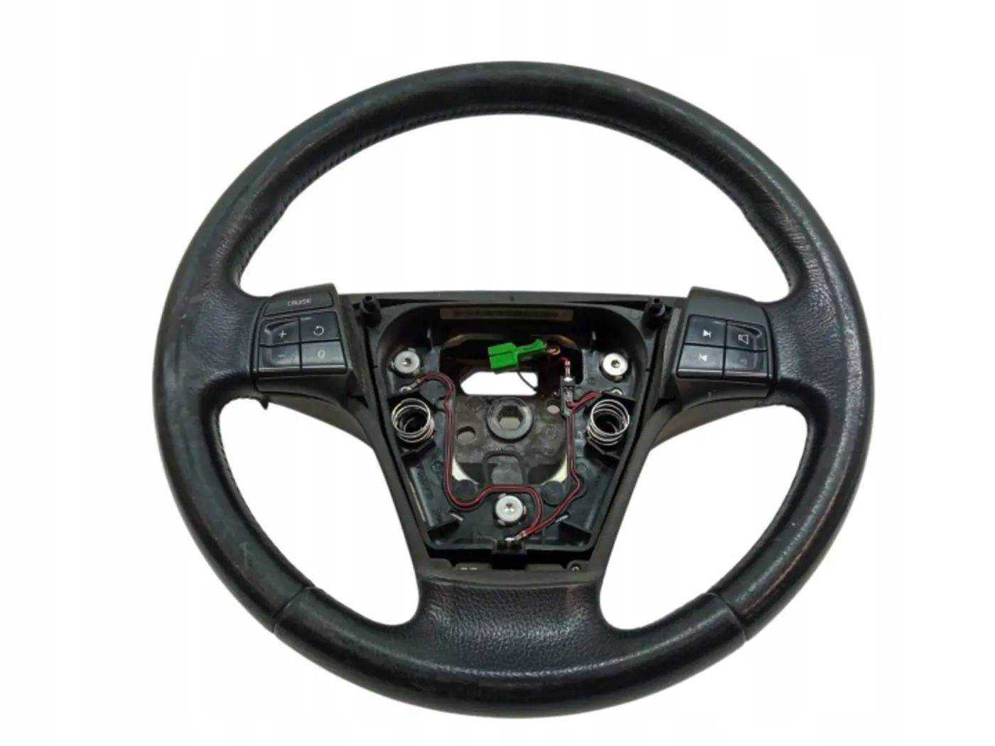 Руль к Volvo V50 2003