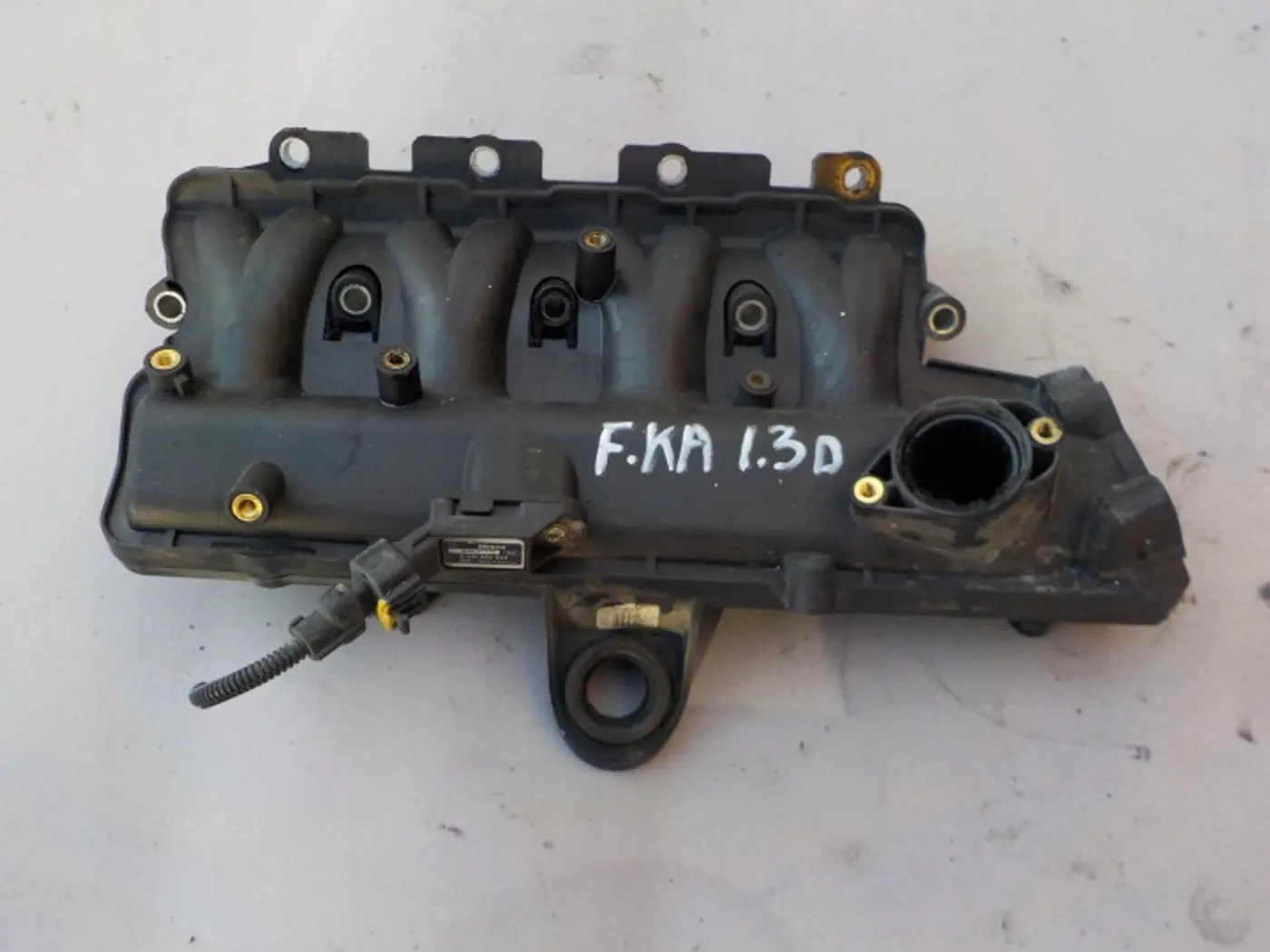 Коллектор впускной к Ford KA 2008