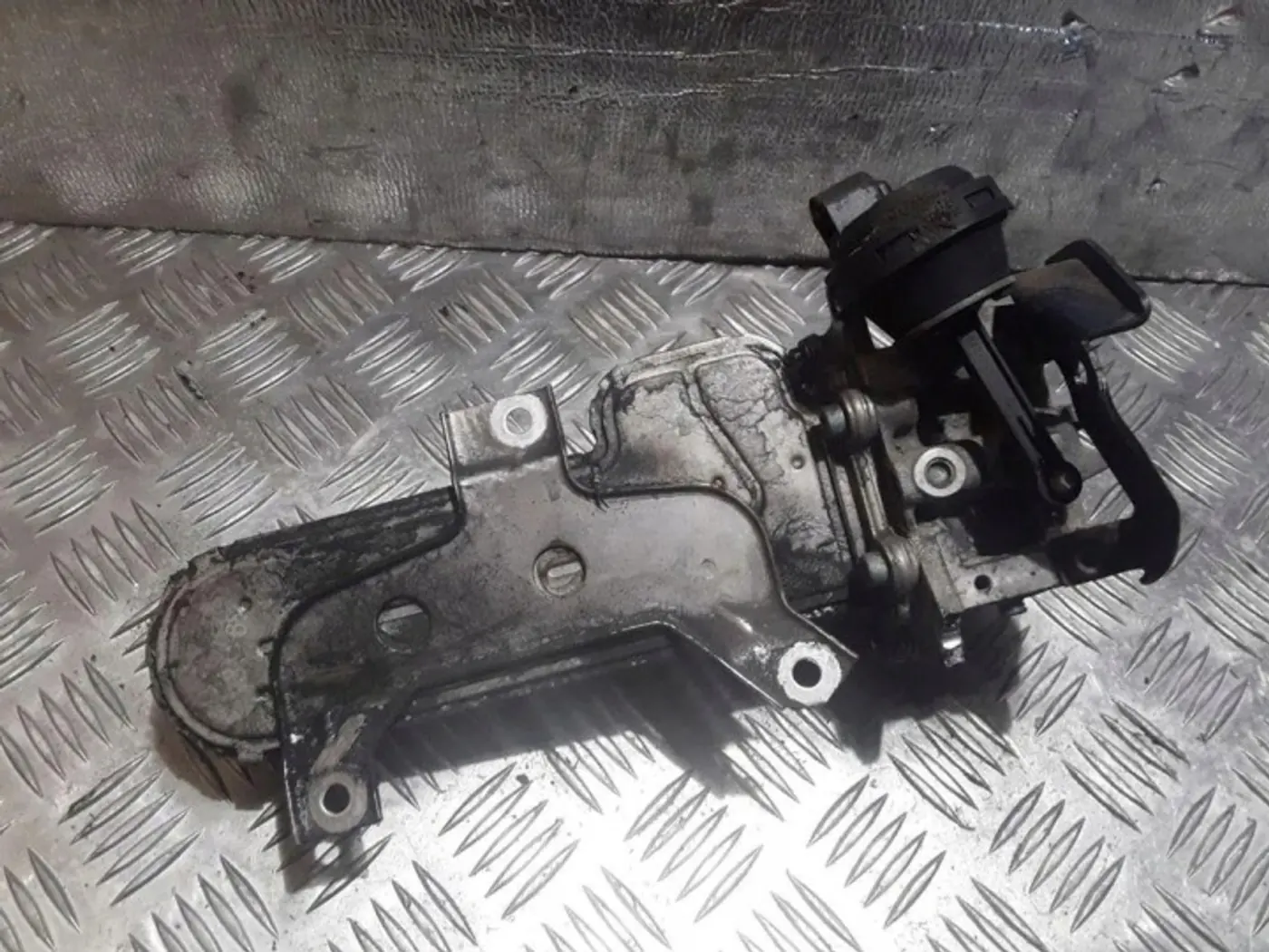 Радиатор EGR к SEAT Altea 2004