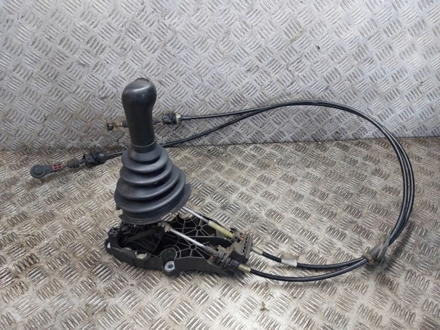 Кулиса к Ford Fiesta 2001
