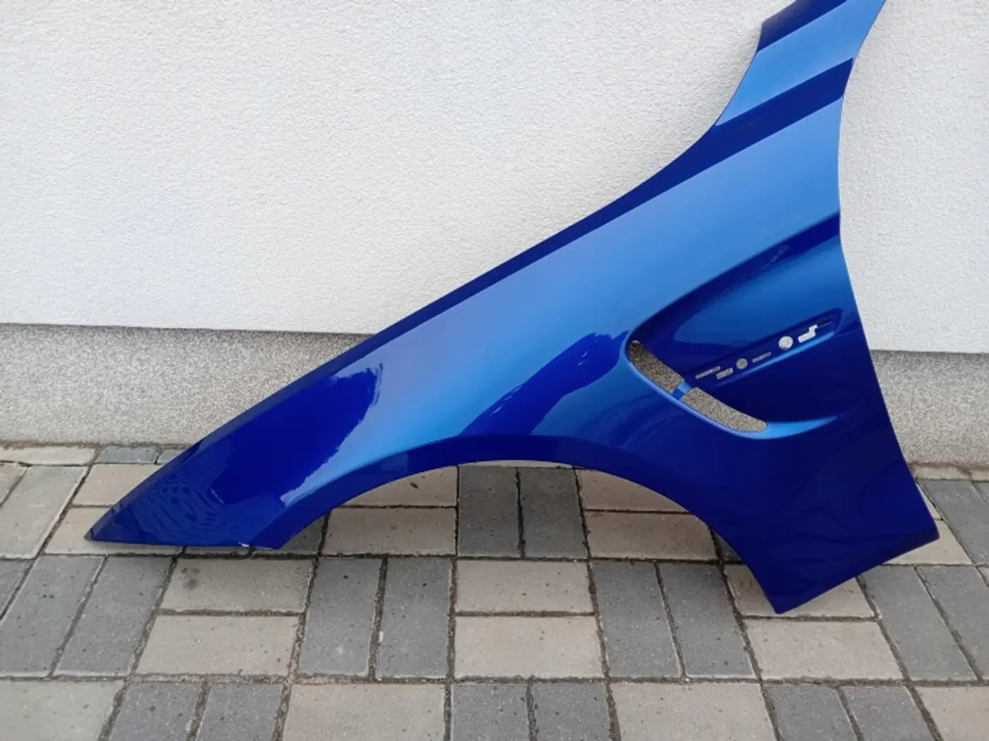 Крыло переднее левое к BMW M4 2014