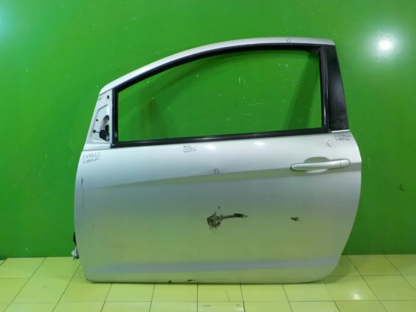 Дверь передняя левая к Ford KA 2008