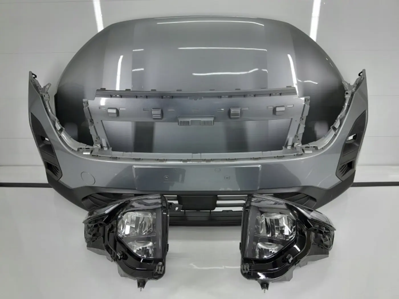 Бампер передний к Ford Transit 2000