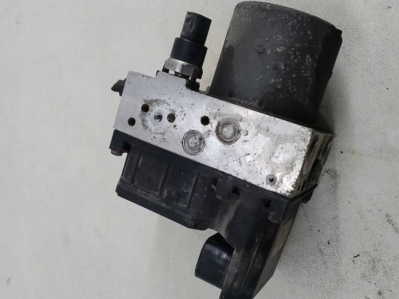 Блок ABS к Ford Mondeo 2000