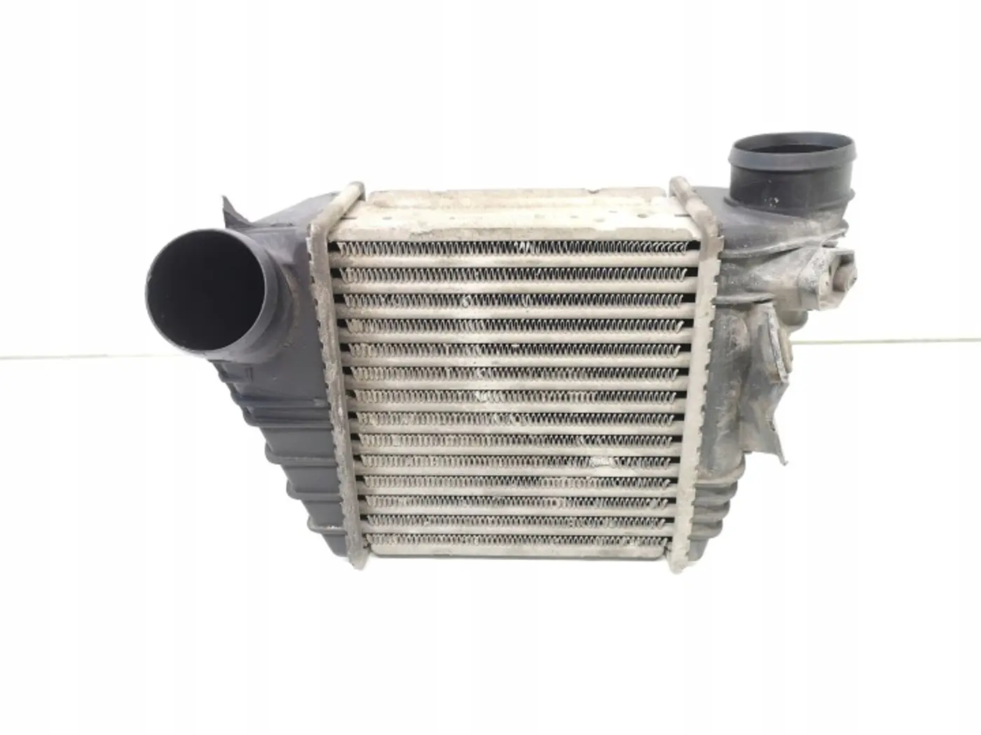 Интеркулер к Audi A3 1996