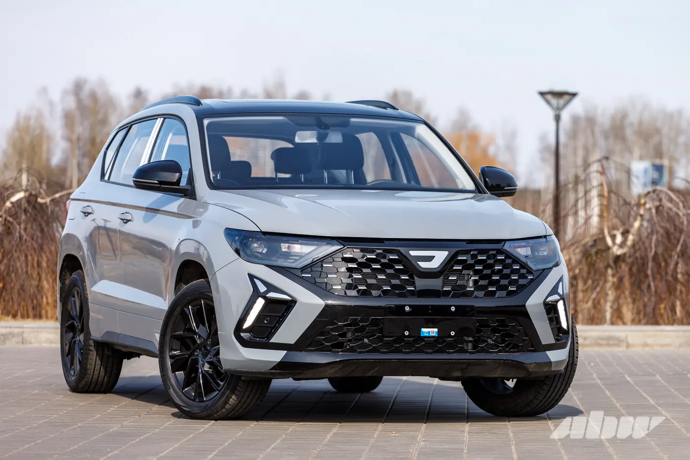 Проще, чем Karoq и Taos, зато новый? Знакомимся с Jetta VS5