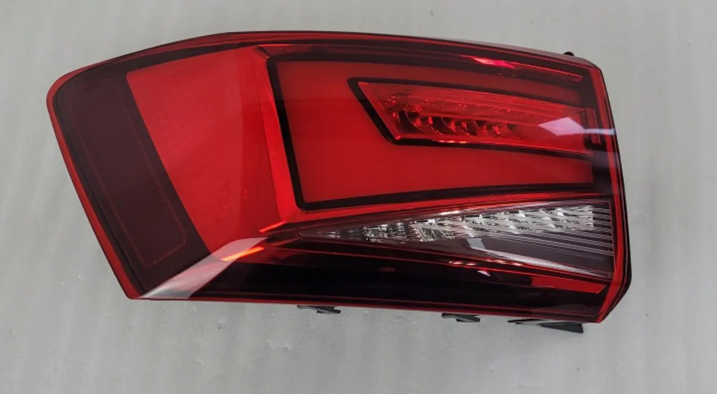 Фонарь задний левый к SEAT Ateca 2016