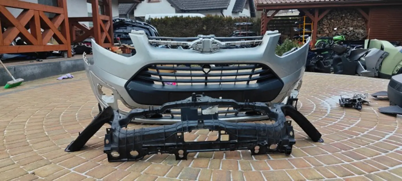 Бампер передний к Ford Transit Custom 2012