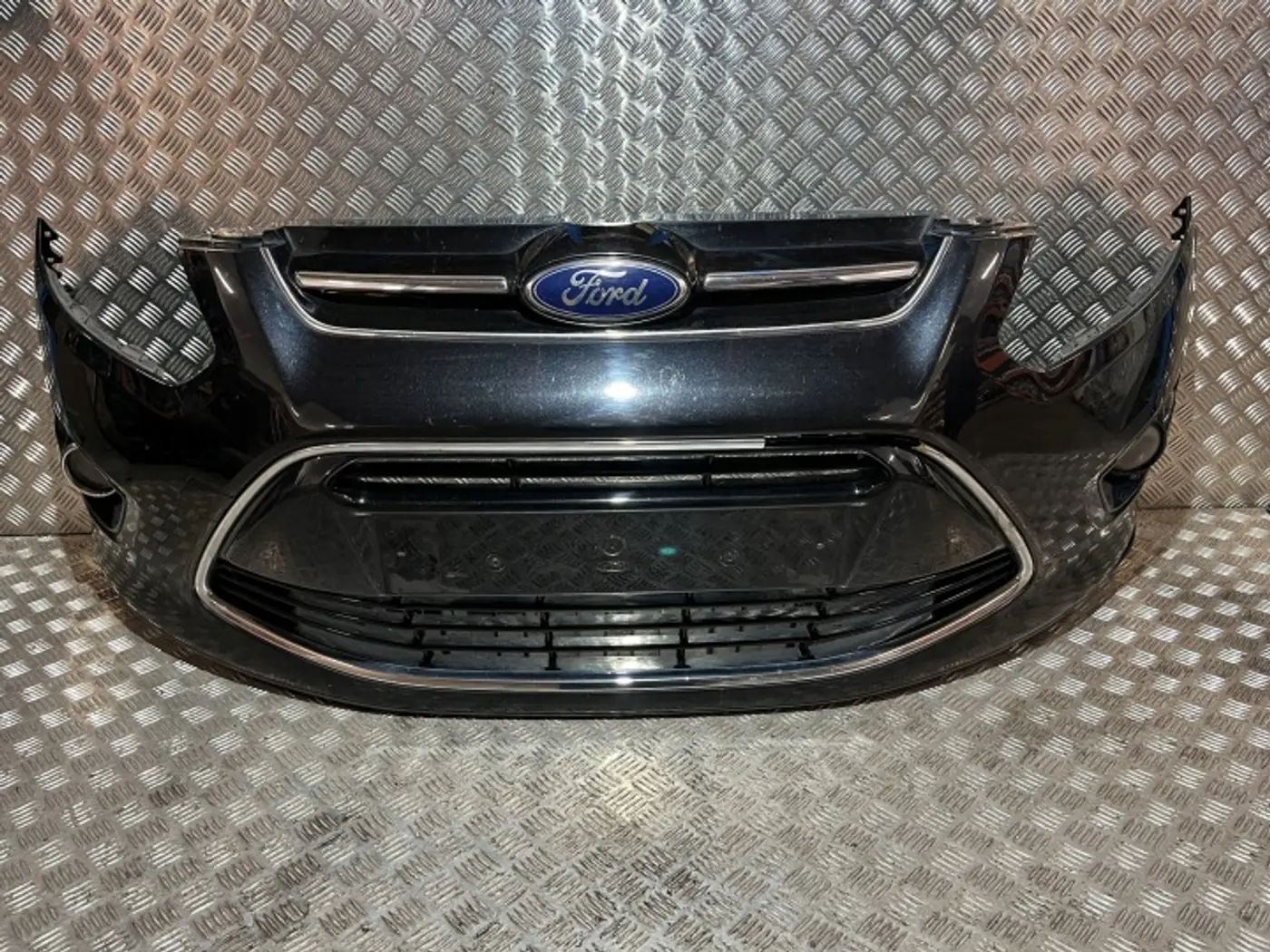 Бампер передний к Ford C-MAX 2010